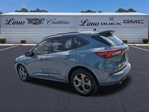 Used 2023 Ford Escape ST-Line w/ Tech Pack #1 FWD image 6