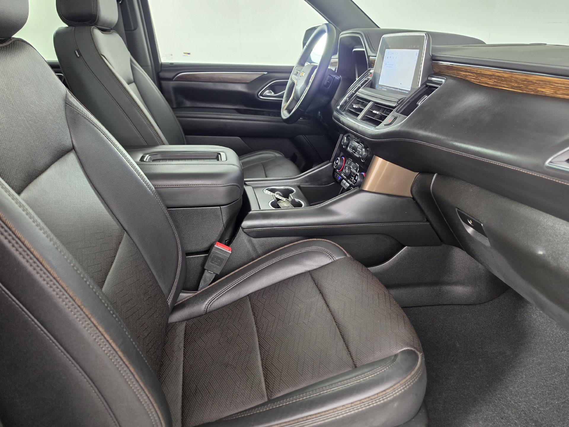 Used 2023 Chevrolet Tahoe High Country AWD/4WD image 31