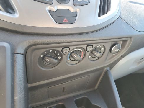 Used 2019 Ford Transit 350 XLT RWD image 29