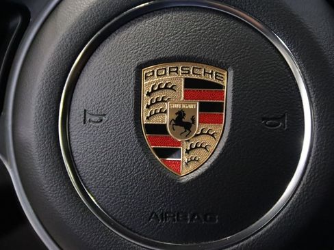 Used 2023 Porsche Cayenne Coupe w/ Towing Package w/o Tow Ball AWD/4WD image 18