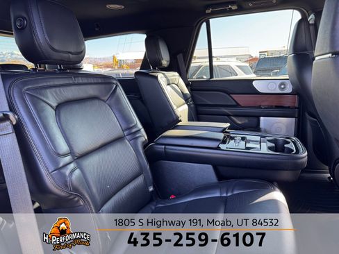 Used 2019 Lincoln Navigator Reserve w/ Cargo Package image 37