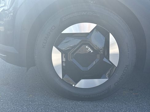 New 2026 Kia EV9 Wind image 32