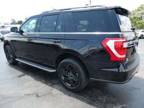 Used 2020 Ford Expedition XLT w/ Equipment Group 202A AWD/4WD image 7