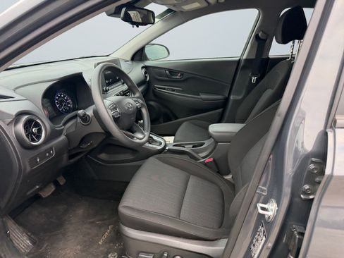 Used 2023 Hyundai Kona SEL image 11