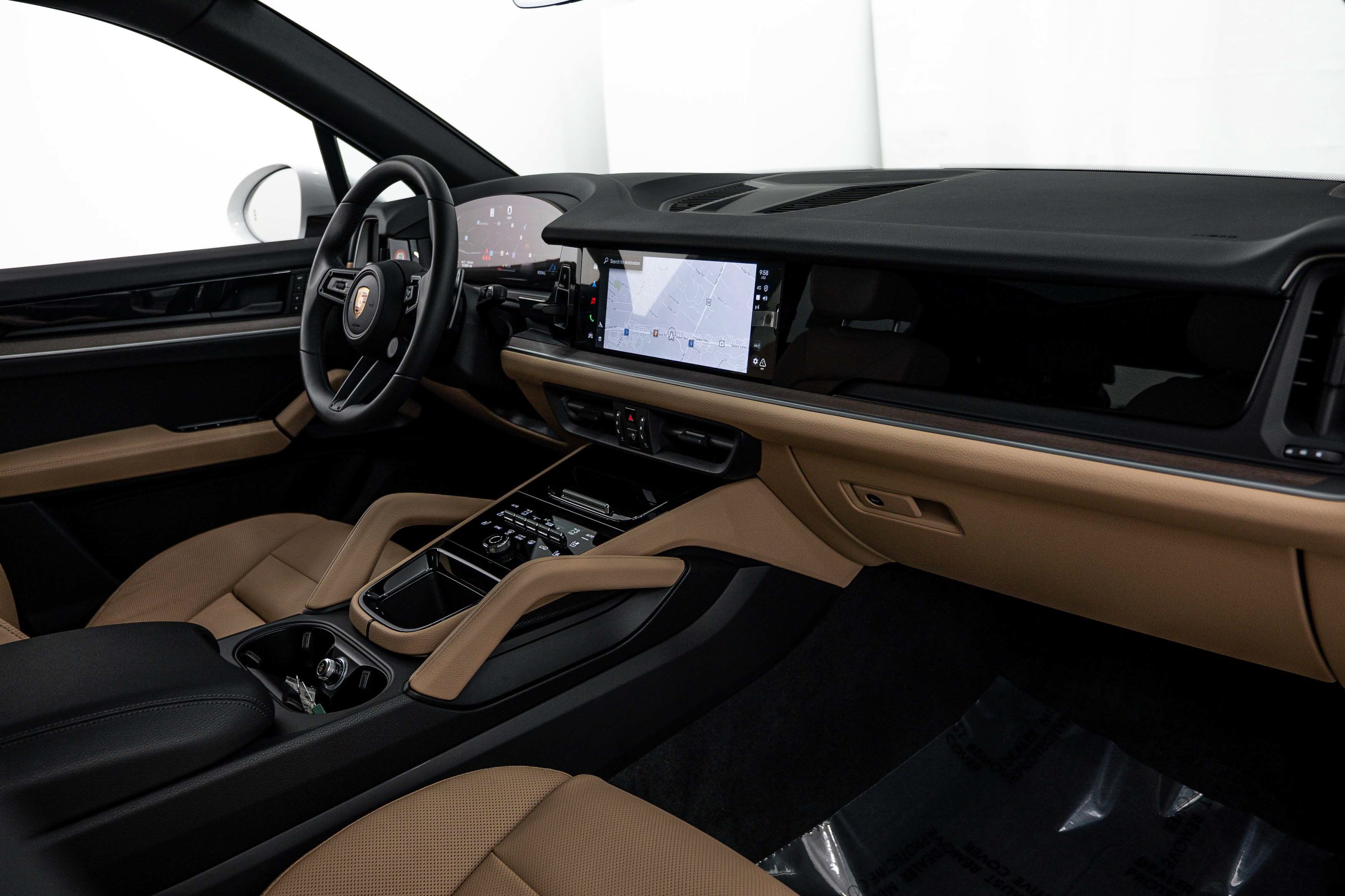 Certified 2026 Porsche Cayenne AWD/4WD image 12