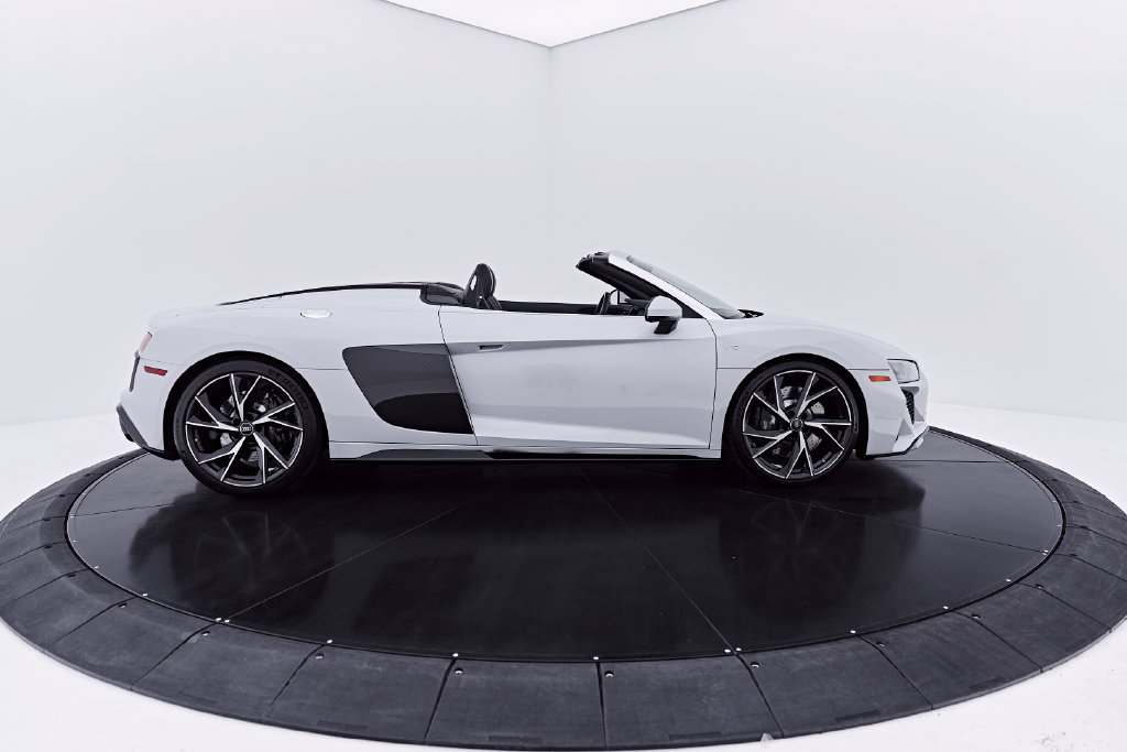 Used 2022 Audi R8 V10 performance w/ Carbon Exterior Package RWD image 27