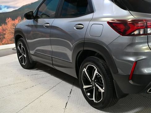 Used 2022 Chevrolet TrailBlazer RS AWD/4WD image 7
