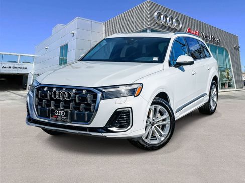 Used 2025 Audi Q7 Premium Plus w/ Premium Plus Package image 1