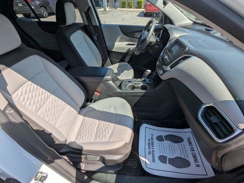 Used 2020 Chevrolet Equinox LT image 26