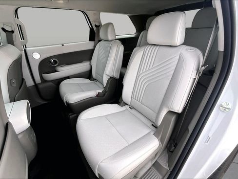 Used 2026 Hyundai Palisade SEL Premium FWD image 20