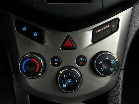 Used 2015 Chevrolet Sonic LS FWD image 18