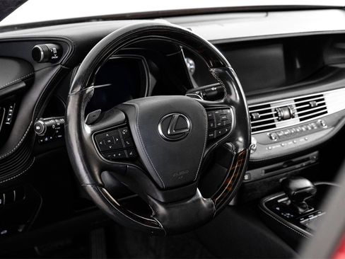 Used 2018 Lexus LS 500 image 13