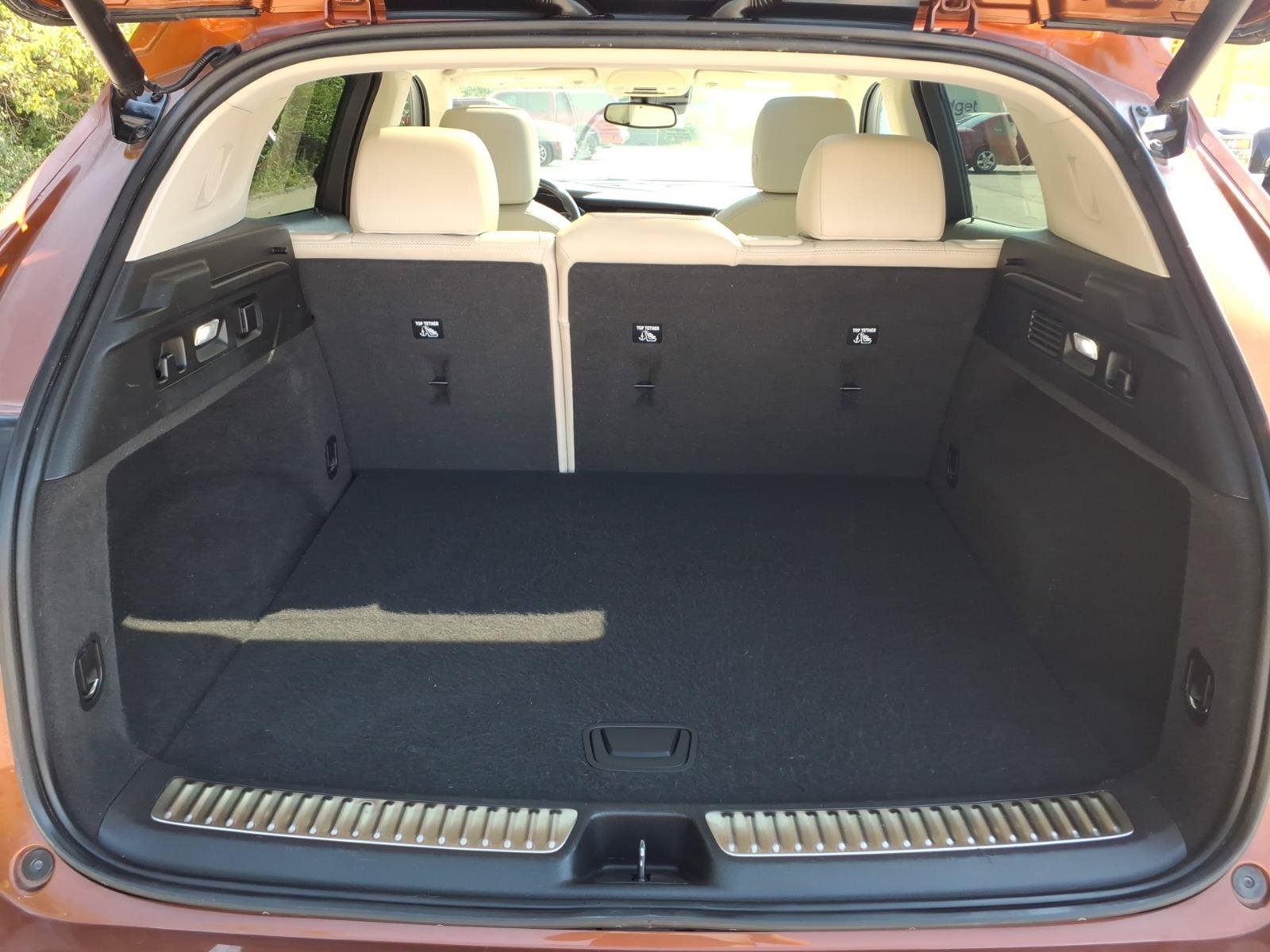 Used 2021 Buick Envision Essence w/ Technology Package I AWD/4WD image 29
