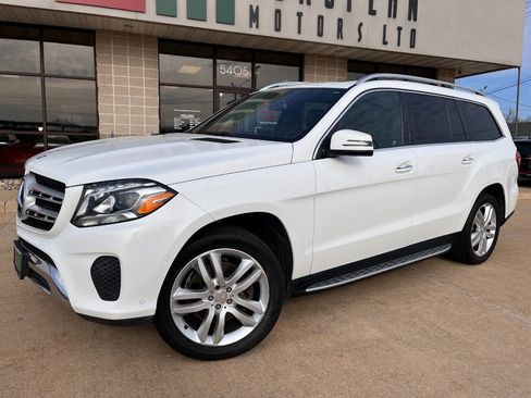 Used 2017 Mercedes-Benz GLS 450 4MATIC w/ Premium Package image 2