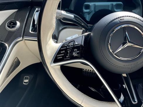 Used 2023 Mercedes-Benz S 580 4MATIC Sedan image 11
