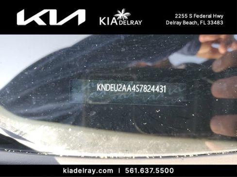 Certified 2025 Kia Seltos S FWD image 12
