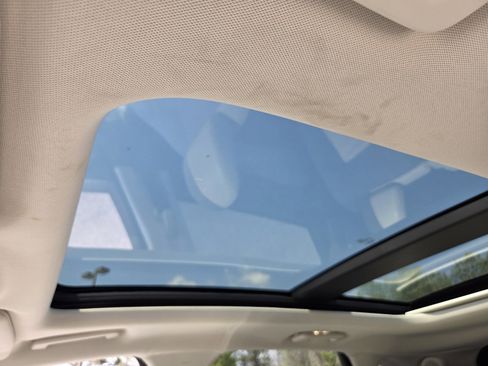 Used 2016 Ford Edge Titanium w/ Equipment Group 302A image 16