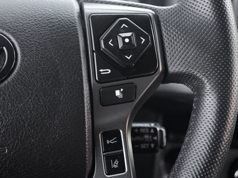 Used 2021 Toyota Tacoma TRD Off-Road w/ Technology Package AWD/4WD image 21