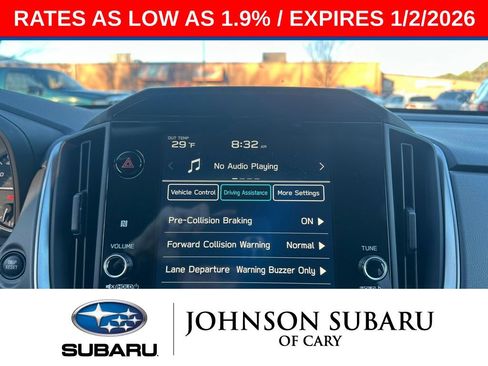 Used 2025 Subaru Crosstrek 2.0i Premium image 11