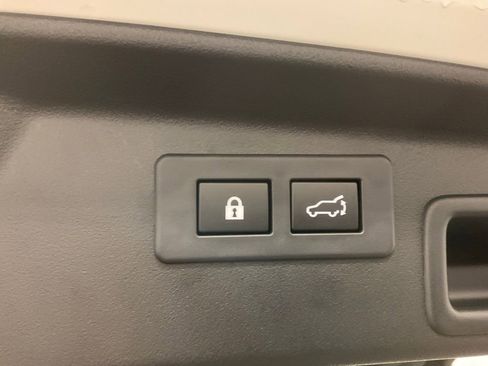 New 2026 Subaru Outback Touring XT w/ Touring Package image 34