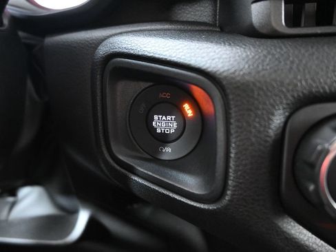 Used 2026 Jeep Gladiator Sport AWD/4WD image 31
