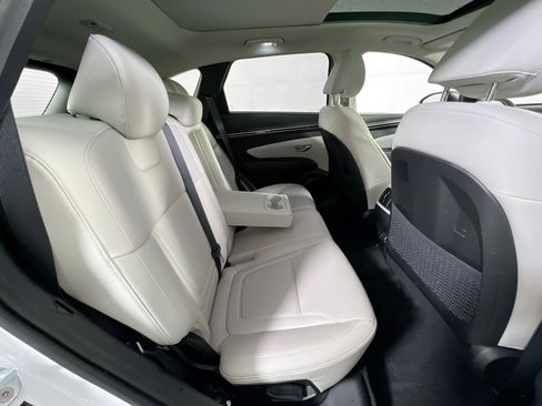 Used 2023 Hyundai Tucson Limited w/ Cargo Package image 28