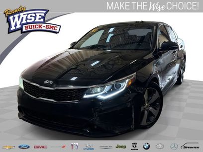 Used 2019 Kia Optima S w/ S Panoramic Sunroof Package