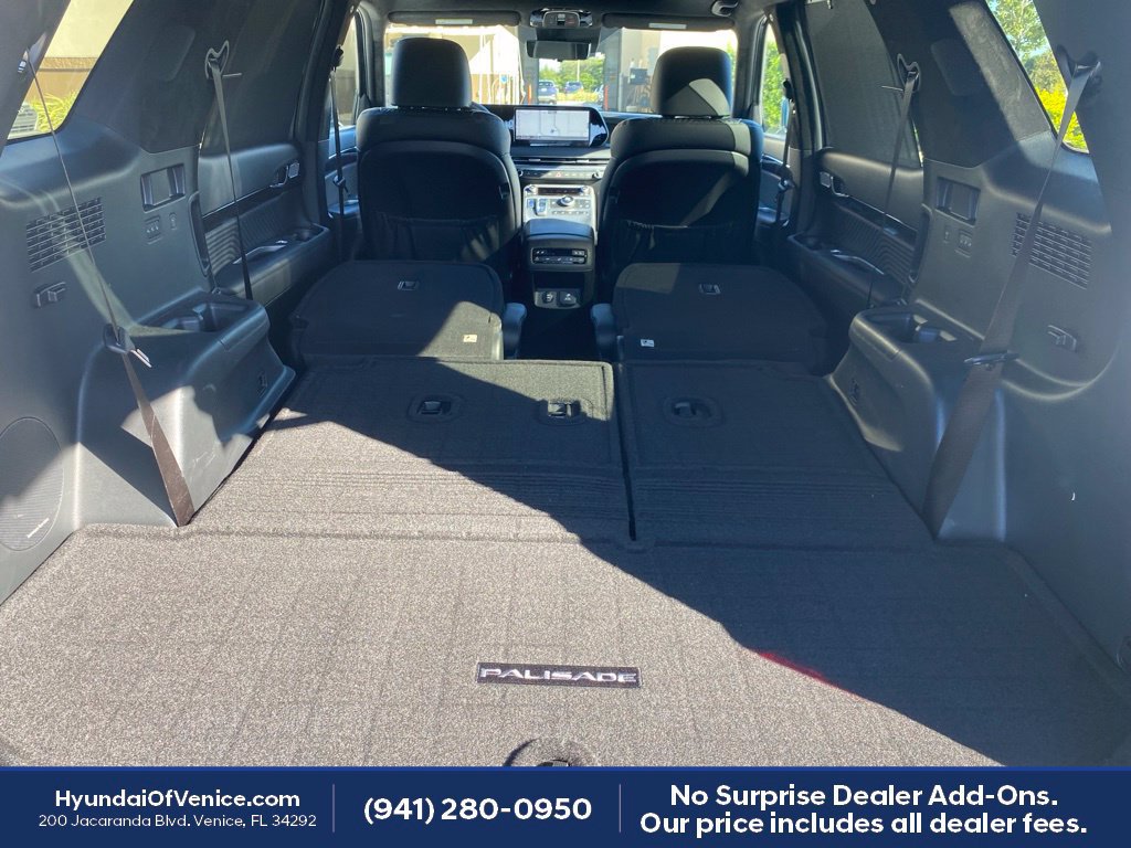 Certified 2024 Hyundai Palisade Calligraphy FWD image 25