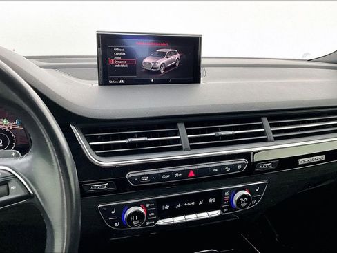 Used 2018 Audi Q7 3.0T Prestige w/ Prestige Package image 8