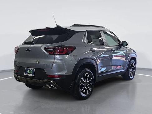 Certified 2024 Chevrolet TrailBlazer ACTIV w/ Convenience Package AWD/4WD image 3