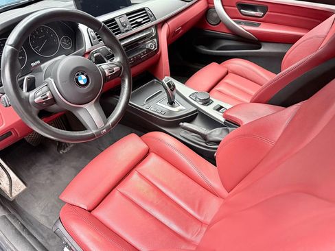 Used 2019 BMW 440i xDrive Convertible w/ M Sport Package image 9