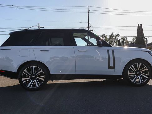 Certified 2023 Land Rover Range Rover SE AWD/4WD image 4