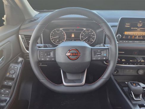 New 2026 Nissan Rogue SV AWD/4WD image 19