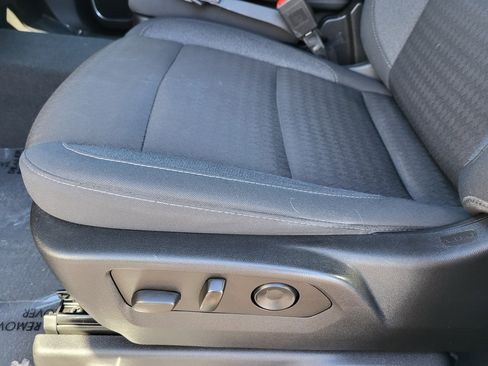 Used 2022 Chevrolet Silverado 1500 LT image 23