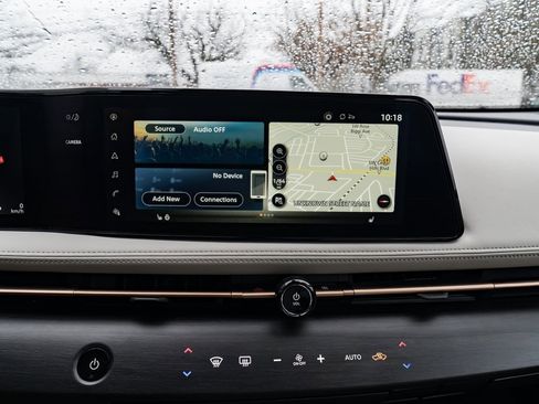 Certified 2024 Nissan Ariya AWD image 13