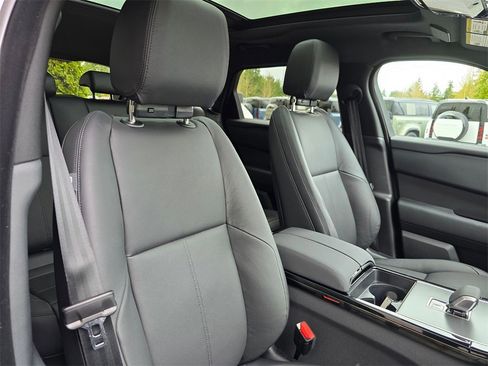 New 2026 Land Rover Range Rover Velar S image 32