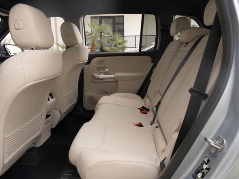 Used 2026 Mercedes-Benz GLB 250 image 20