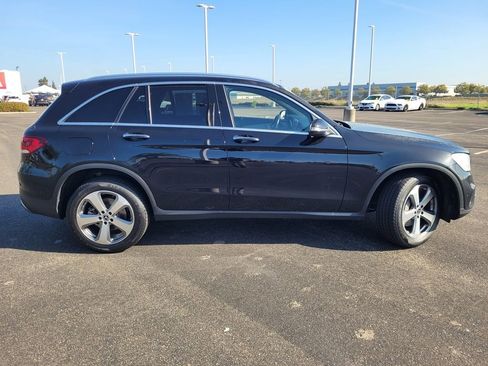 Used 2022 Mercedes-Benz GLC 300 image 3