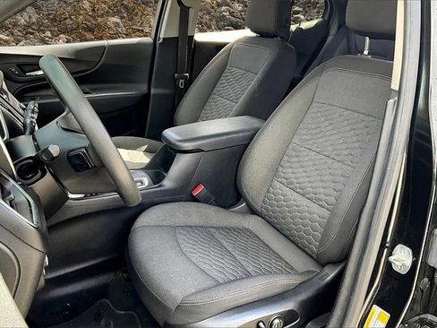 Used 2021 Chevrolet Equinox LT image 19