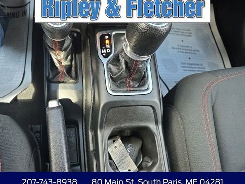 Used 2021 Jeep Gladiator Rubicon w/ Cold Weather Group AWD/4WD image 24