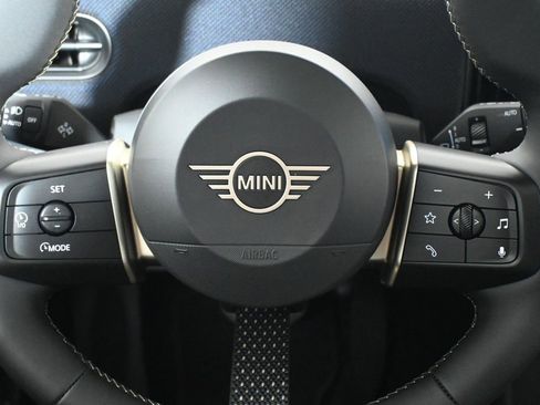 New 2026 MINI Cooper 4-Door Hardtop image 19