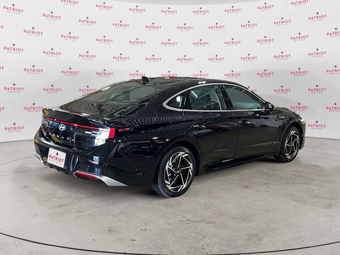 Certified 2025 Hyundai Sonata SEL FWD image 3