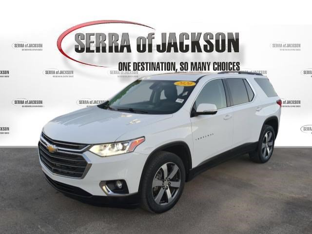Used 2020 Chevrolet Traverse LT w/ LT Premium Package AWD/4WD image 4
