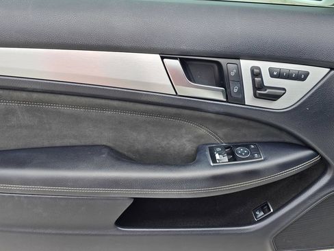 Used 2015 Mercedes-Benz C 250 Coupe image 11