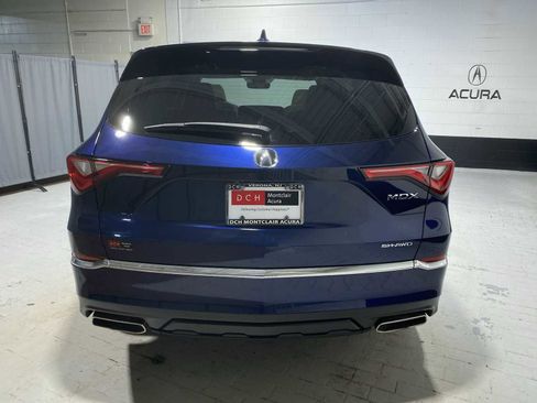Used 2023 Acura MDX image 5