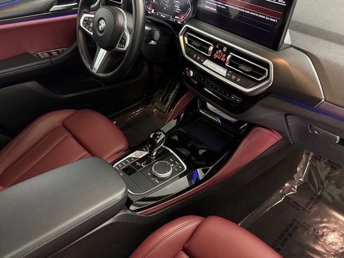 Used 2023 BMW X4 xDrive30i w/ M Sport Package image 34