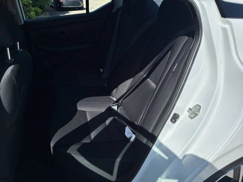 Used 2025 Nissan Sentra SV FWD image 37