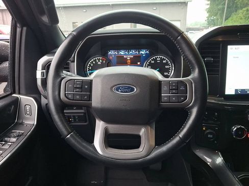 Used 2022 Ford F150 XLT w/ Equipment Group 302A High AWD/4WD image 19