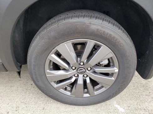 Certified 2025 Nissan Pathfinder SV image 43