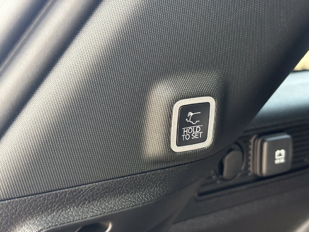 New 2026 Jeep Grand Cherokee Laredo X RWD image 16